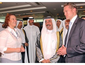 H.H. Sh. Hashr Bin Maktoum Al Maktoum exchanging talks with some of the exhibitors